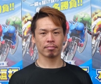 浅井 康太