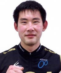 矢部 駿人