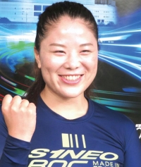 小林 優香