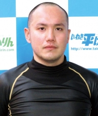 伊早坂 駿一
