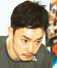 山中 秀将