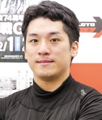 石原 颯