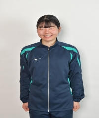 西田 美菜