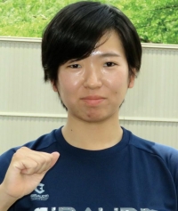 五味田 奈穂