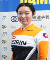 小原 乃亜