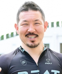 伊藤 信