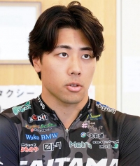 川田 真也