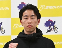 真木 寛斗