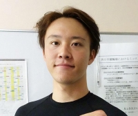 岩原 健馬