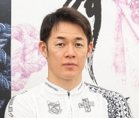 山田 英明