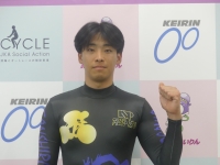 小川 三士郎