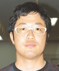 石田 宏樹
