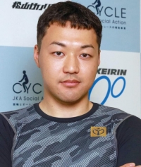 角 宗哉