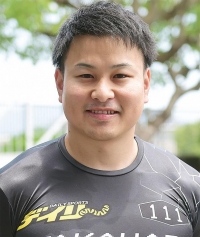 松本 貴治