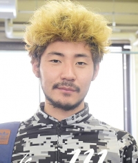 牧田 賢也
