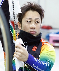 中野 彰人
