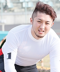 石塚 輪太郎