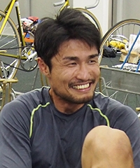 鈴木 謙二