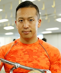 鷲田 佳史