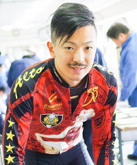 伊藤 歩登