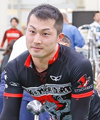 久米 康平