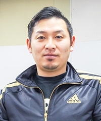 内山 拓
