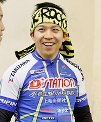 小林 泰正