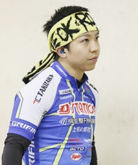 小林 泰正