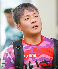 吉田 智哉