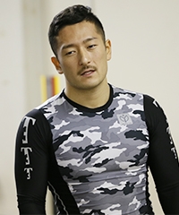 松井 宏佑