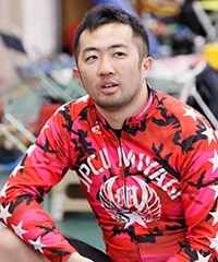 赤塚 悠人