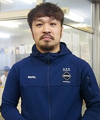 興呂木 雄治