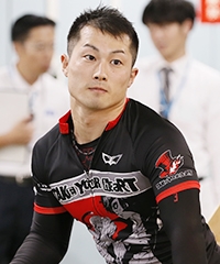 久米 康平
