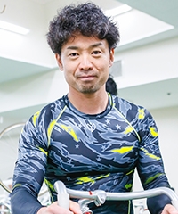 藤岡 隆治