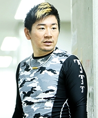 松村 友和