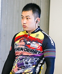 門田 凌