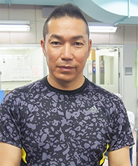 山原 利秀