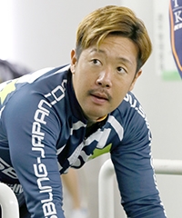 小川 勇介