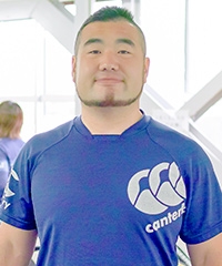 金野 俊秋