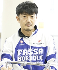開坂 秀明
