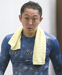 小原 唯志