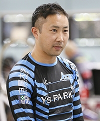 山岸 佳太