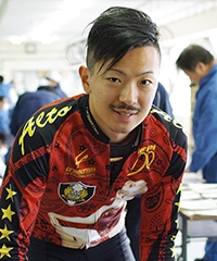 伊藤 歩登