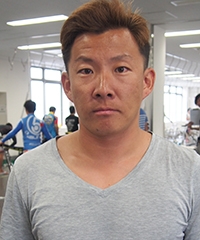 冨尾 享平