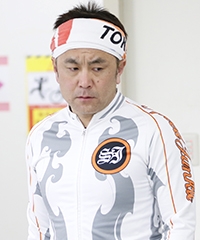 山崎 充央