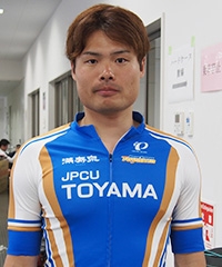 栗田 万生