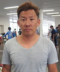 冨尾 享平