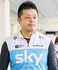 西村 行貴