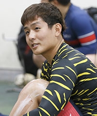 吉田 智哉