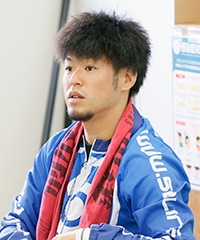 山下 一輝